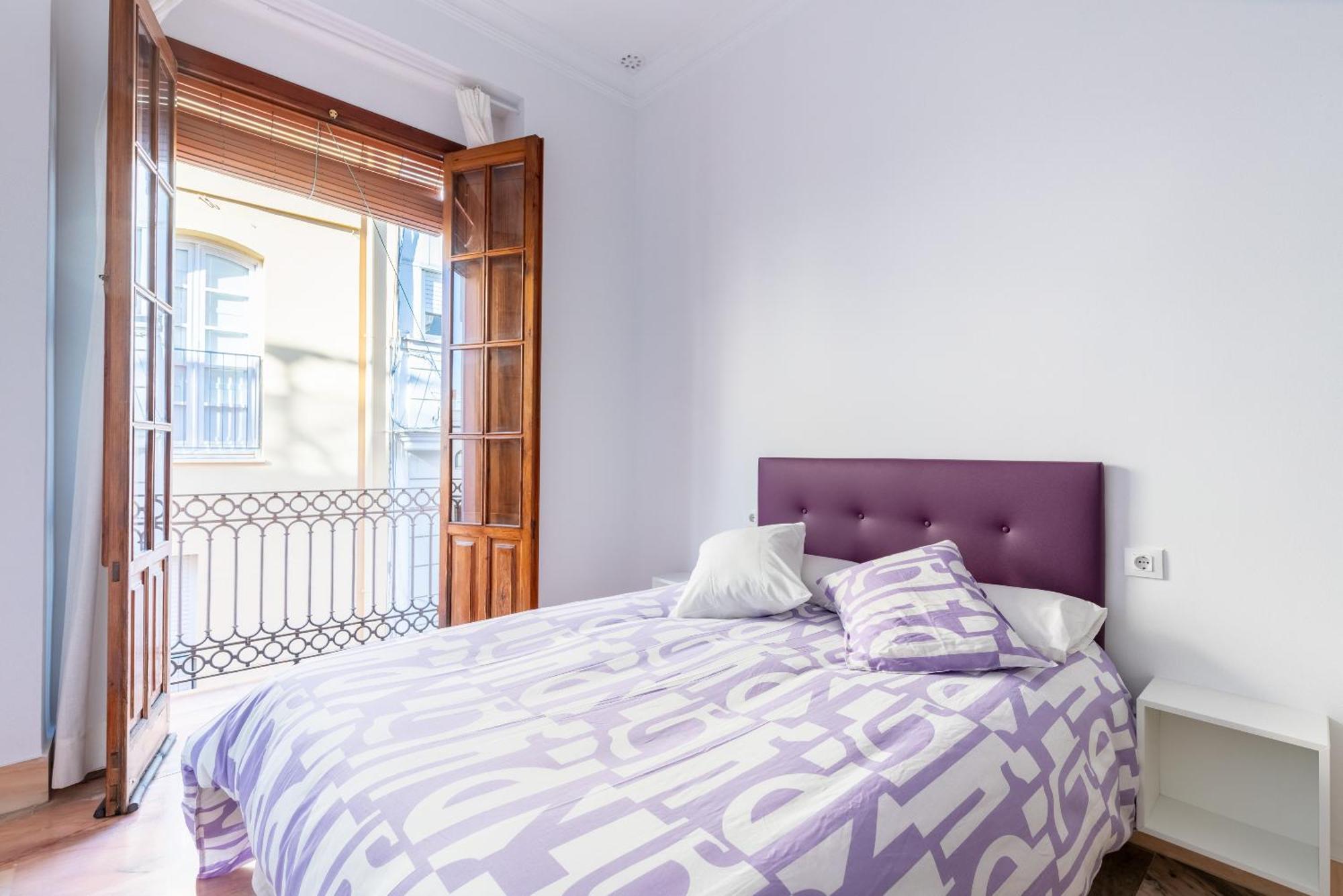 Banana Gay House - Only Men Hotel Seville Exterior photo